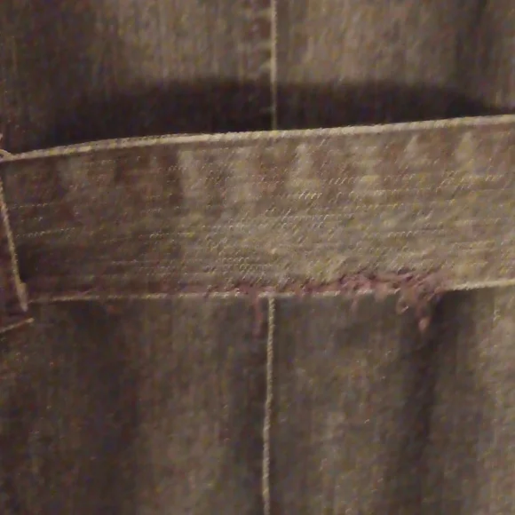 Dark Denim Ruffled Vest - Picture 9 of 11